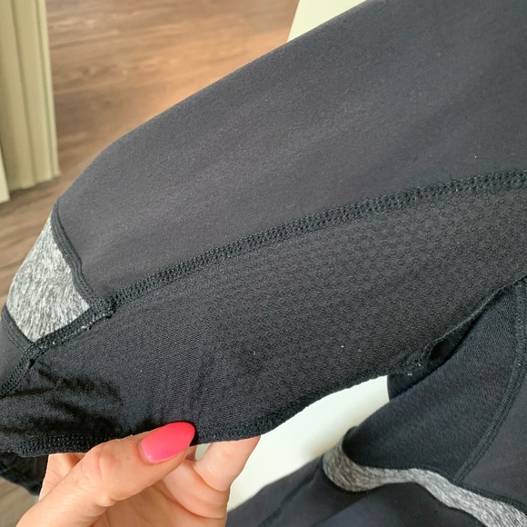 Lululemon half zip jacket 4 - Picture 7 of 7